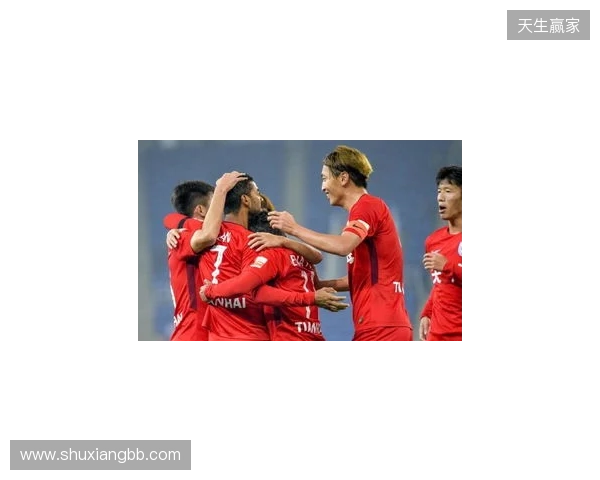 中超-深圳5-2十人三镇 韦斯利、本科维奇分别双响戴伟浚送助攻